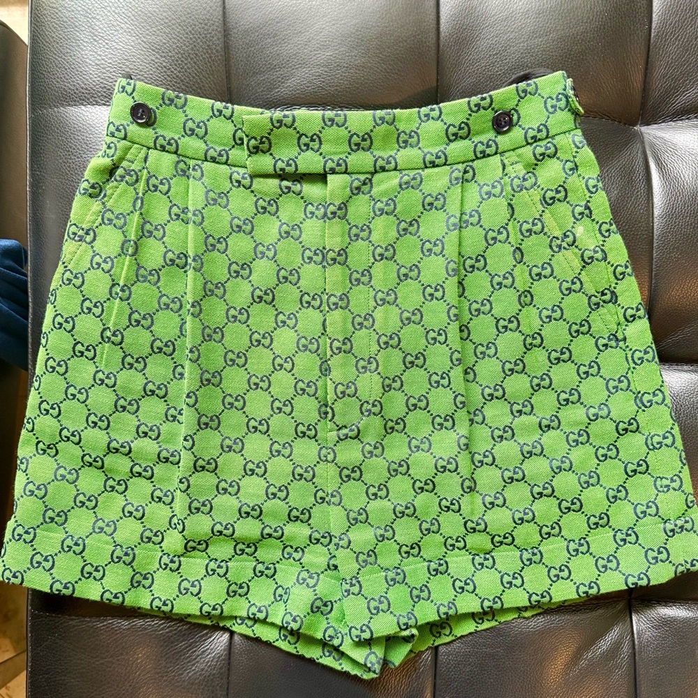 Gucci GG logo shorts